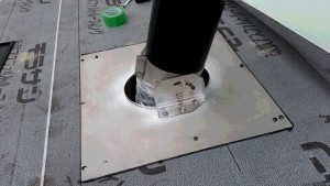 屋根貫通工事①